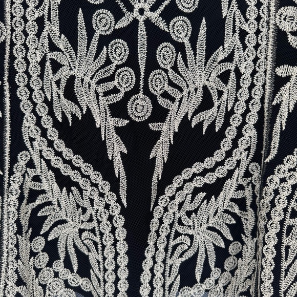 Ultra Pink Black and Cream Gold Sheer Embroidered 3/4 Sleeve Tank Blouse Large - Picture 6 of 11